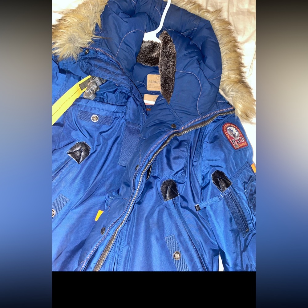 Blue parajunper coat